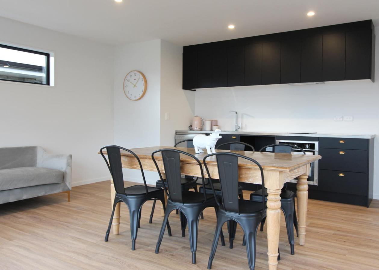 3 - Sunny Brand New House Villa Wanaka Exterior photo